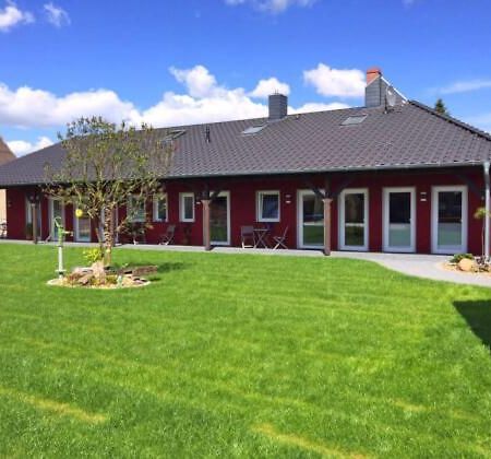 Pension Ebert'S Hof Pirow Exterior photo